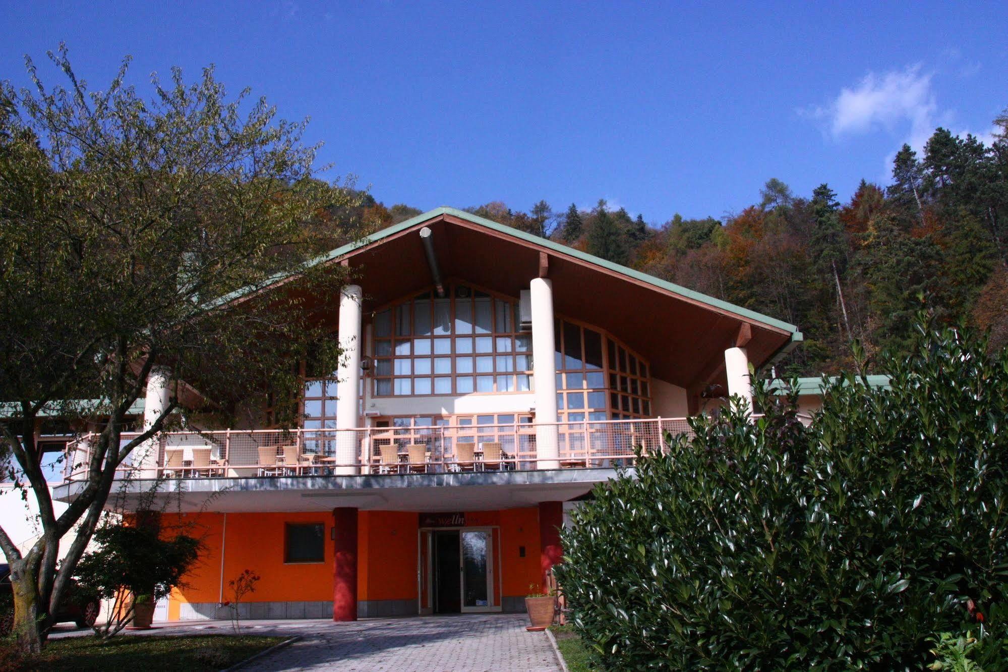 Hotel Harmonija Spa & Free Parking Mengeš Zewnętrze zdjęcie